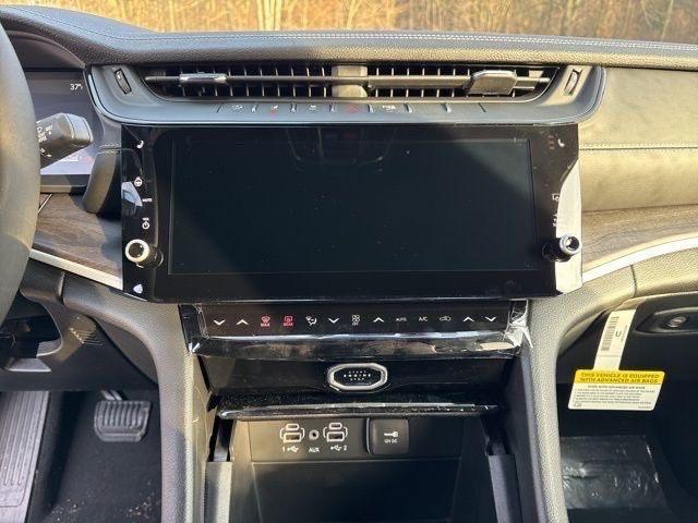 new 2026 Jeep Grand Cherokee car, priced at $46,615