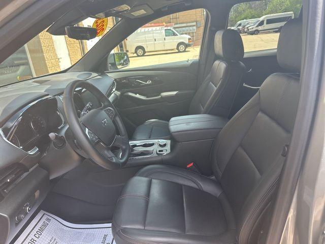 used 2023 Chevrolet Traverse car, priced at $38,485