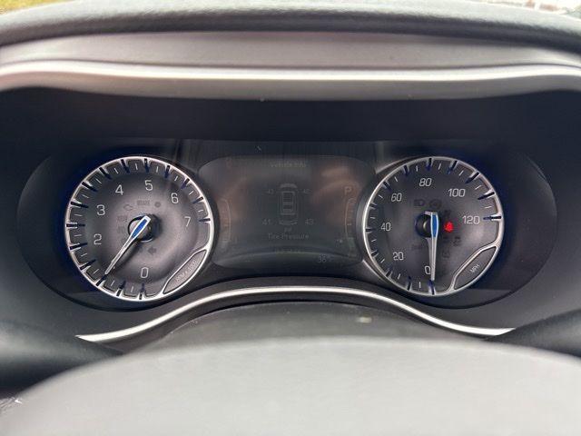 new 2026 Chrysler Pacifica car, priced at $40,251