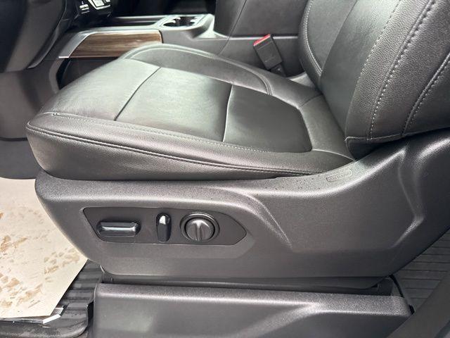 used 2021 Chevrolet Silverado 1500 car, priced at $40,733