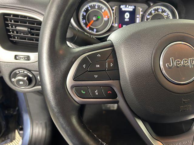 used 2020 Jeep Cherokee car, priced at $17,995