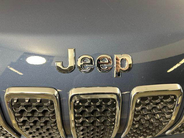 used 2020 Jeep Cherokee car, priced at $17,995
