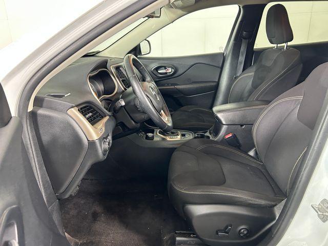 used 2016 Jeep Cherokee car, priced at $8,774