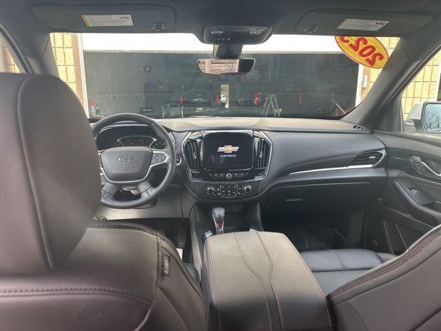 used 2023 Chevrolet Traverse car, priced at $31,777