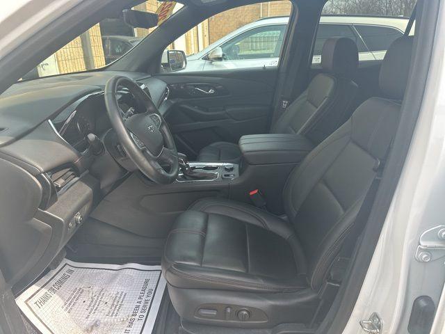 used 2023 Chevrolet Traverse car, priced at $31,777