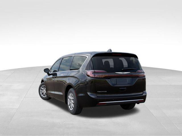 new 2026 Chrysler Pacifica car, priced at $36,309