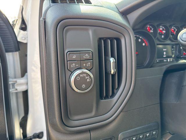 new 2025 GMC Sierra 3500 car, priced at $58,297