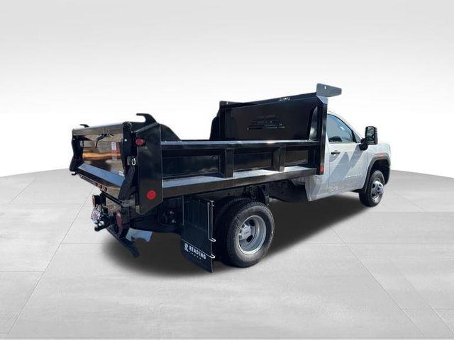 new 2025 GMC Sierra 3500 car, priced at $58,297