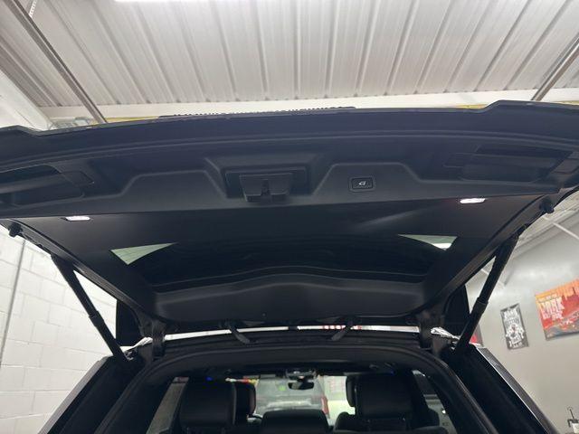 used 2019 Land Rover Range Rover car, priced at $28,604