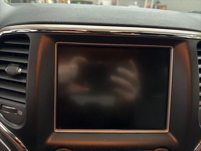 used 2017 Jeep Grand Cherokee car, priced at $18,294