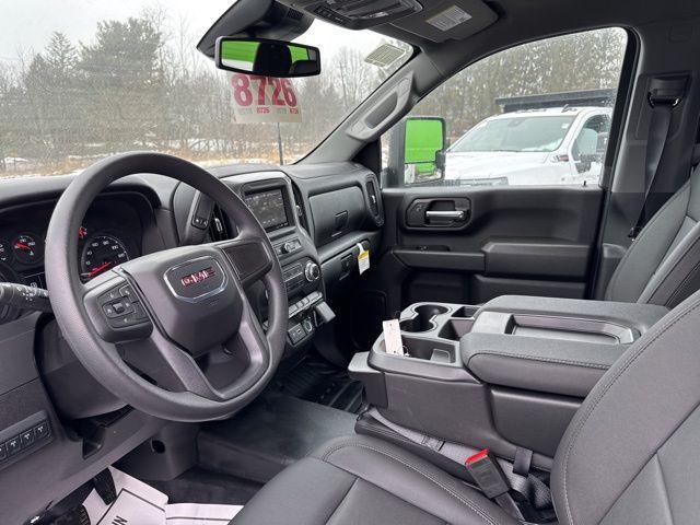 new 2025 GMC Sierra 3500 car, priced at $57,134