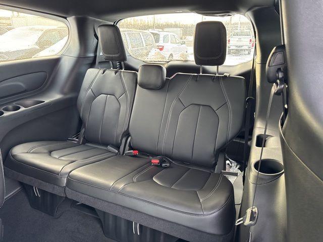 new 2026 Chrysler Pacifica car, priced at $39,627