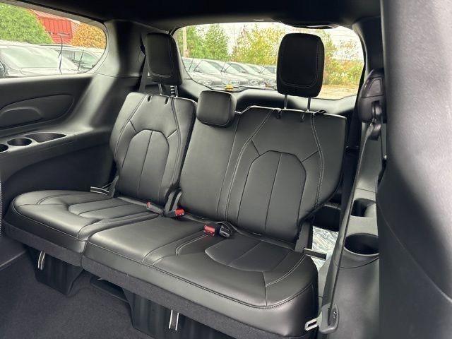 new 2026 Chrysler Pacifica car, priced at $39,196