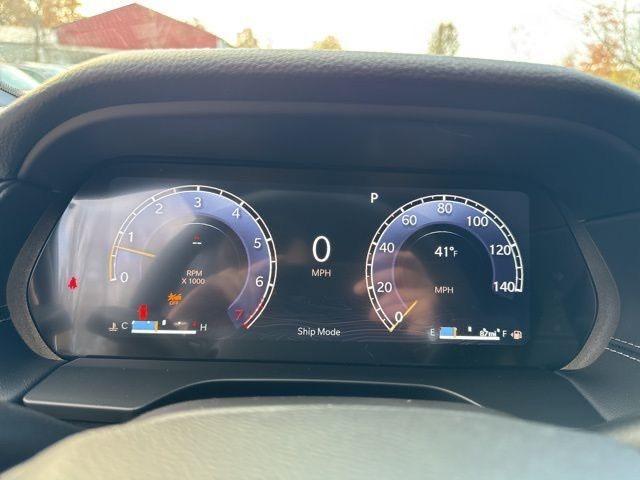 new 2025 Jeep Grand Cherokee car, priced at $47,637