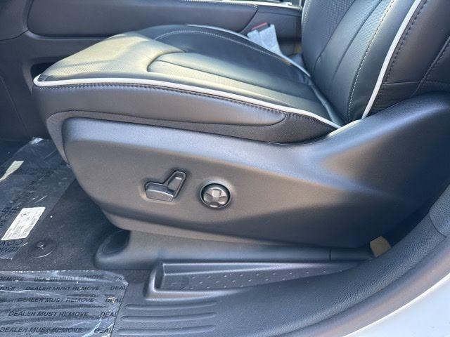 new 2026 Chrysler Pacifica car, priced at $44,859