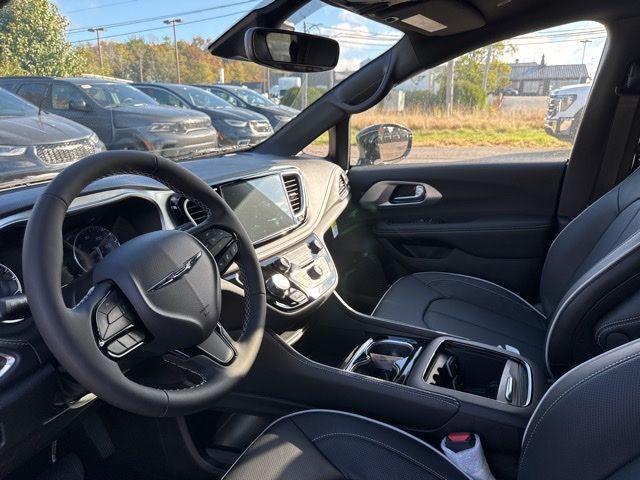 new 2026 Chrysler Pacifica car, priced at $44,859