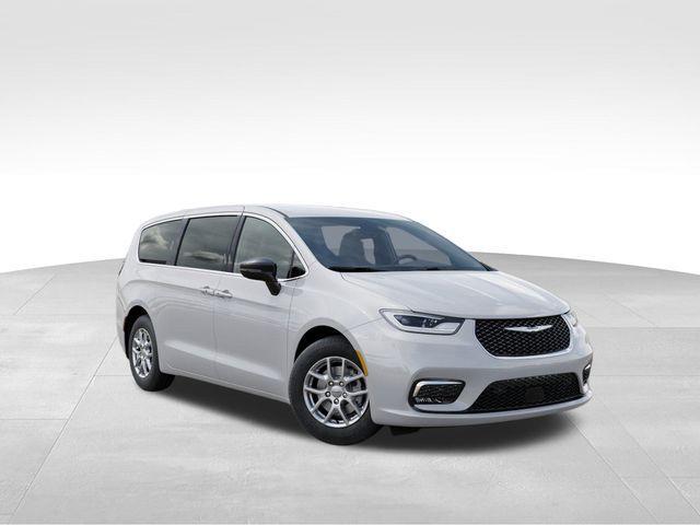 new 2026 Chrysler Pacifica car, priced at $36,309