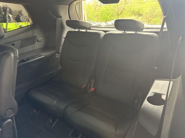 used 2023 Cadillac XT6 car, priced at $39,289