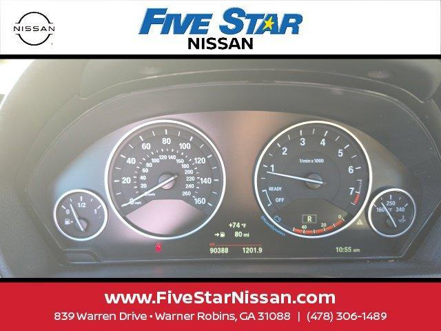 BMW 3 Series view 19