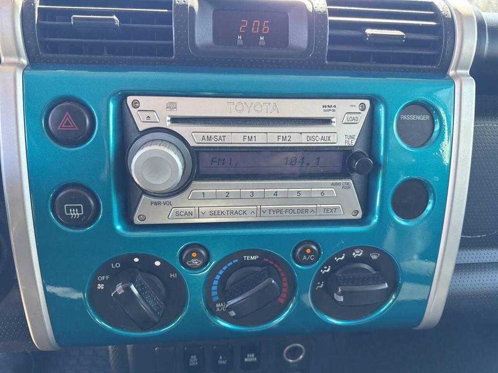 used 2007 Toyota FJ Cruiser car, priced at $16,995