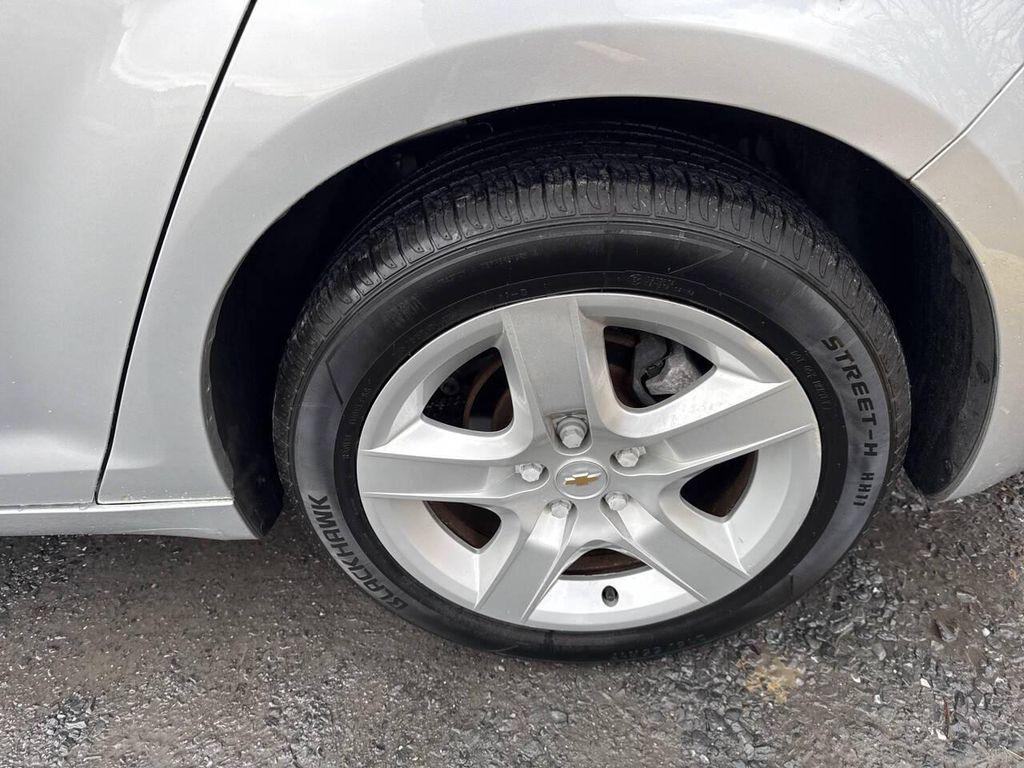 used 2010 Chevrolet Malibu car, priced at $7,495