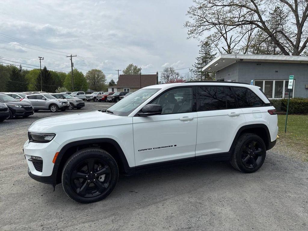 used 2023 Jeep Grand Cherokee car, priced at $25,595