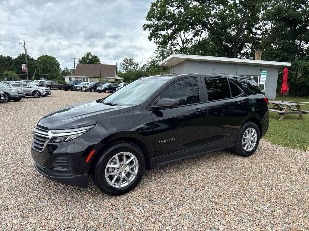 used 2024 Chevrolet Equinox car, priced at $22,995