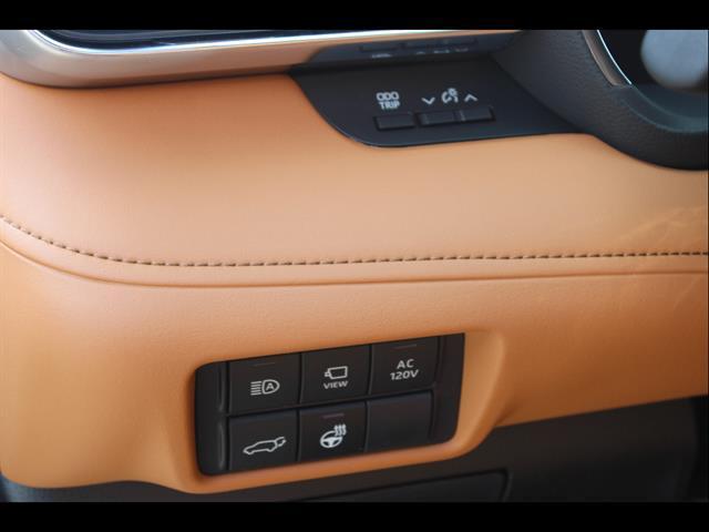 new 2026 Toyota Highlander Hybrid car, priced at $58,436