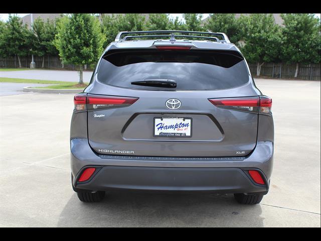 used 2024 Toyota Highlander car, priced at $36,500