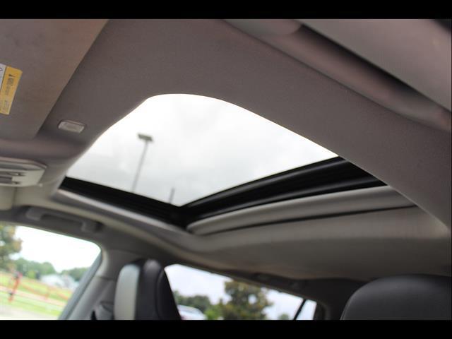 used 2024 Toyota Highlander car, priced at $36,500