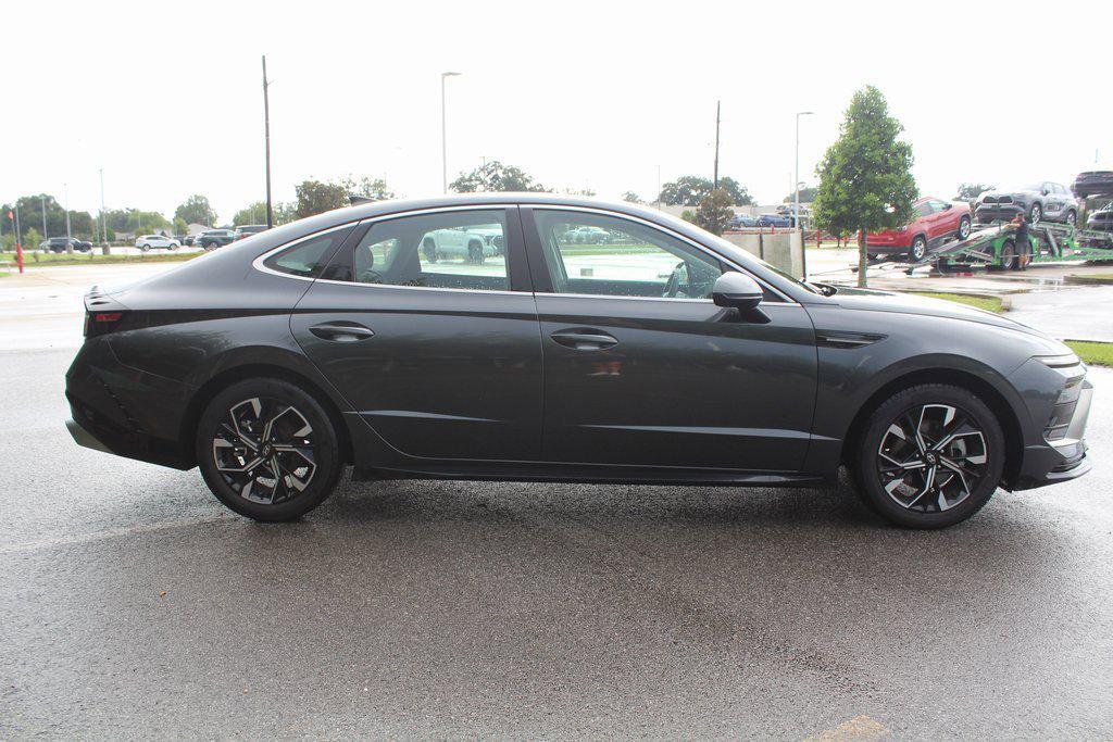 used 2025 Hyundai Sonata car, priced at $21,995