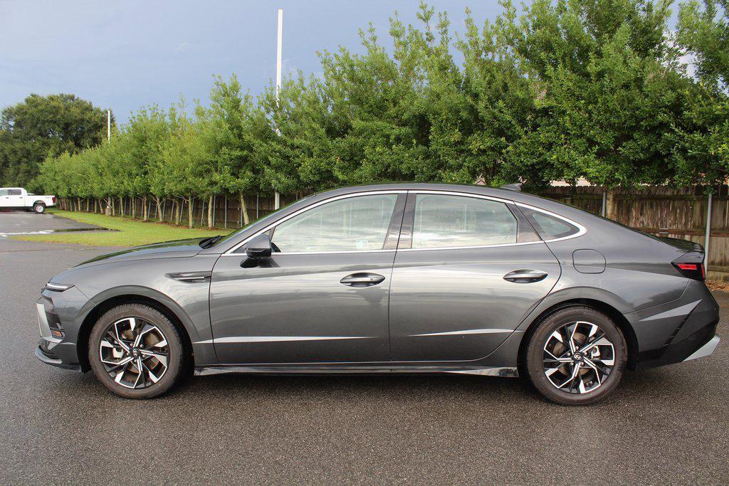 used 2025 Hyundai Sonata car, priced at $21,995