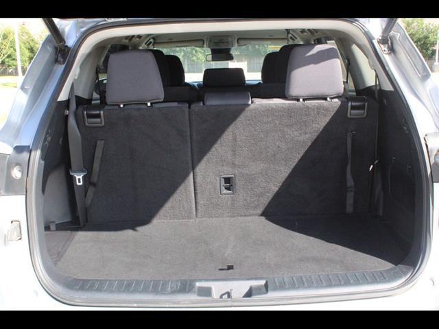 used 2023 Toyota Highlander car, priced at $29,994