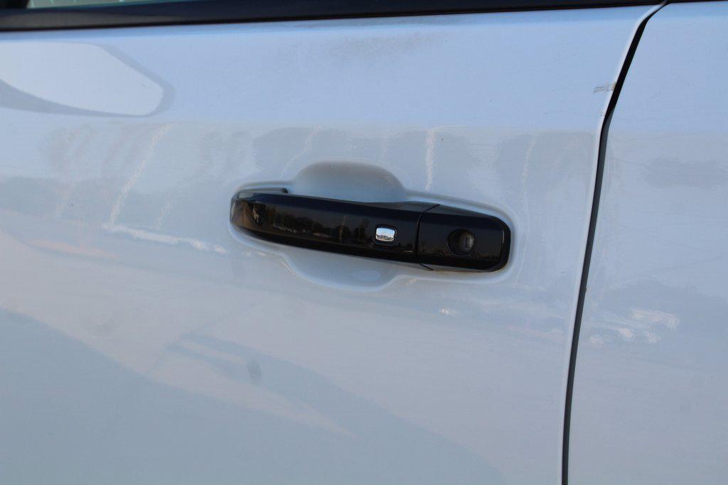 used 2021 Chevrolet Silverado 1500 car, priced at $27,995