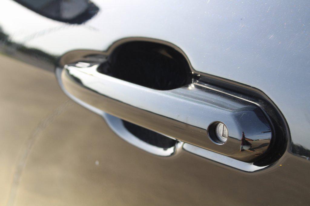 used 2023 Toyota Highlander car, priced at $30,795