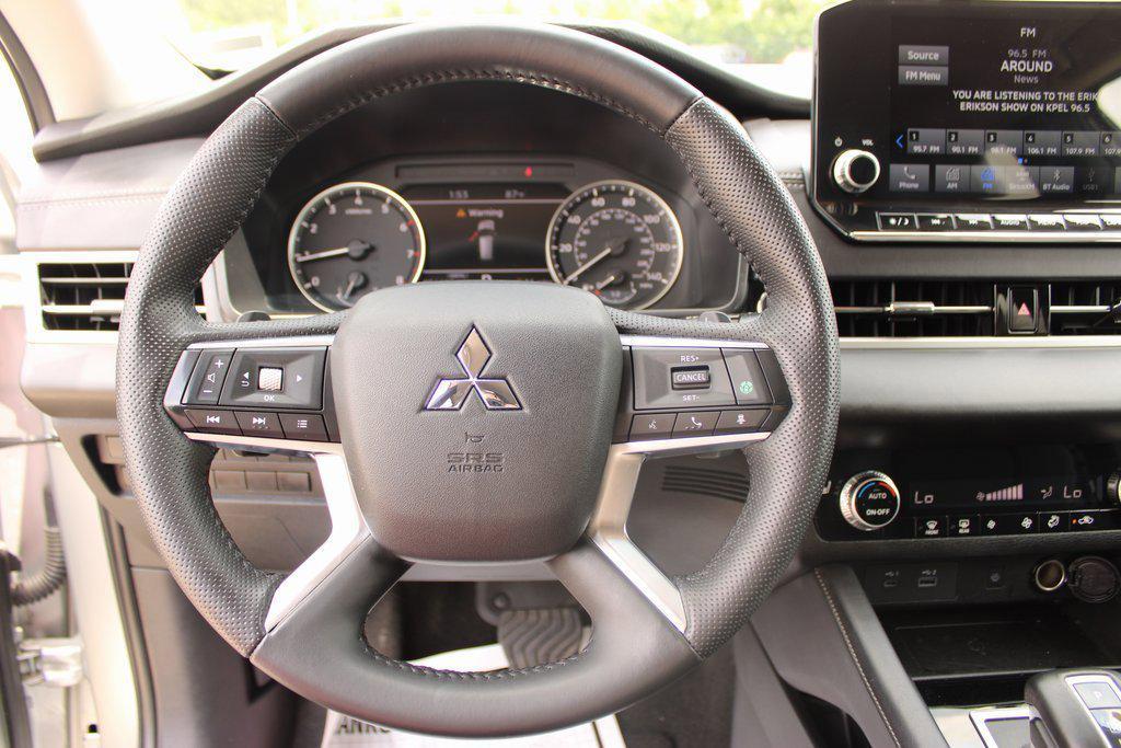 used 2024 Mitsubishi Outlander car, priced at $19,995