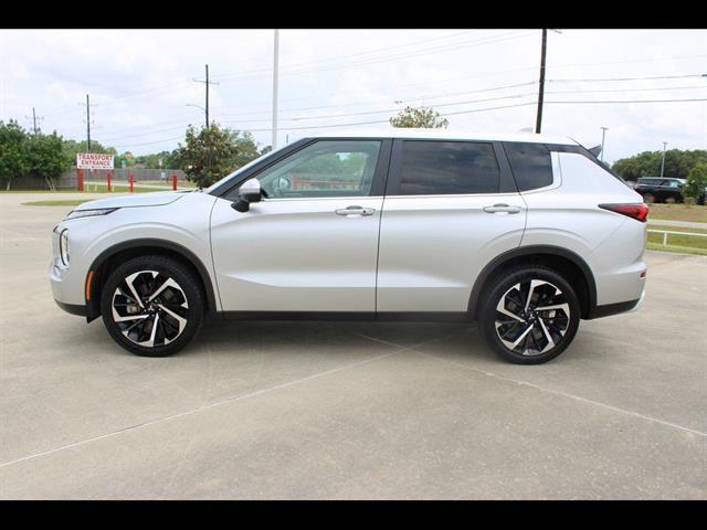 used 2024 Mitsubishi Outlander car, priced at $22,425