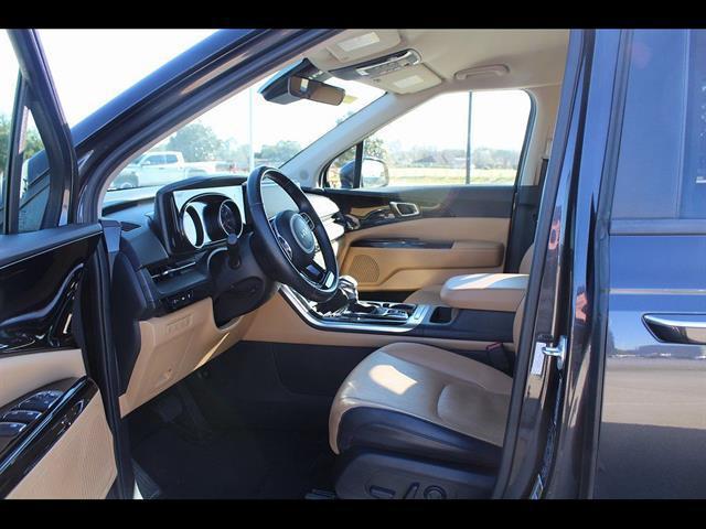 used 2024 Kia Carnival car, priced at $34,475