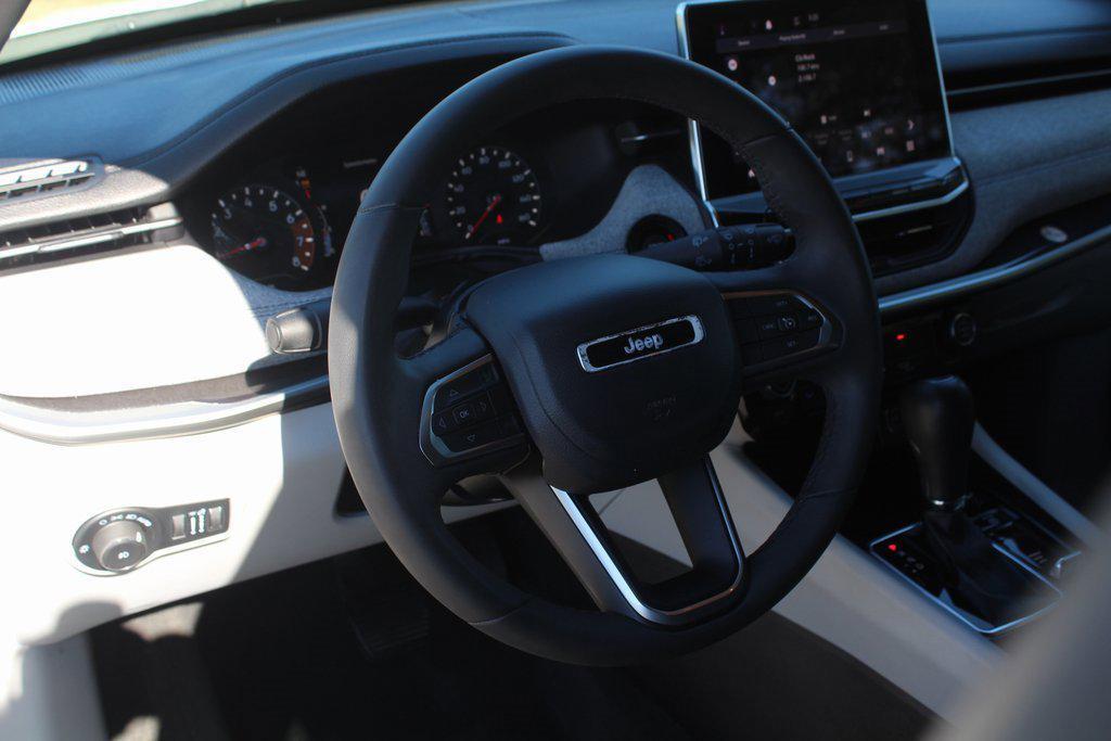 used 2024 Jeep Compass car, priced at $19,995