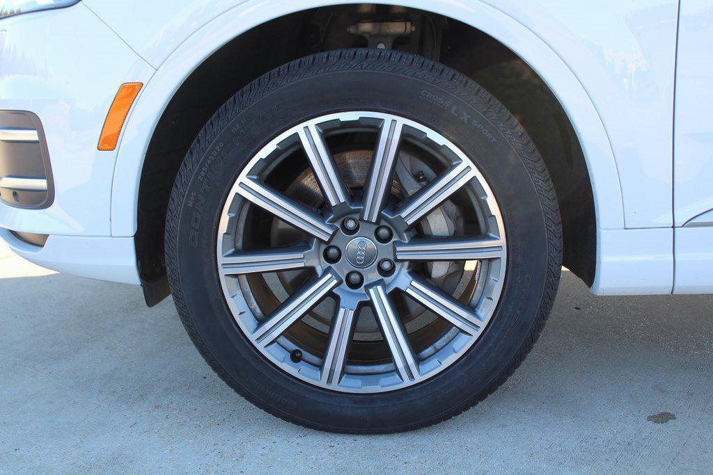 used 2019 Audi Q7 car, priced at $27,995