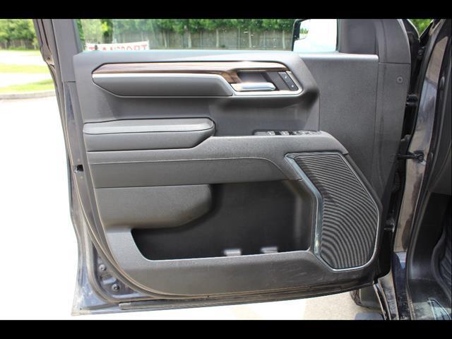 used 2022 Chevrolet Silverado 1500 car, priced at $37,275
