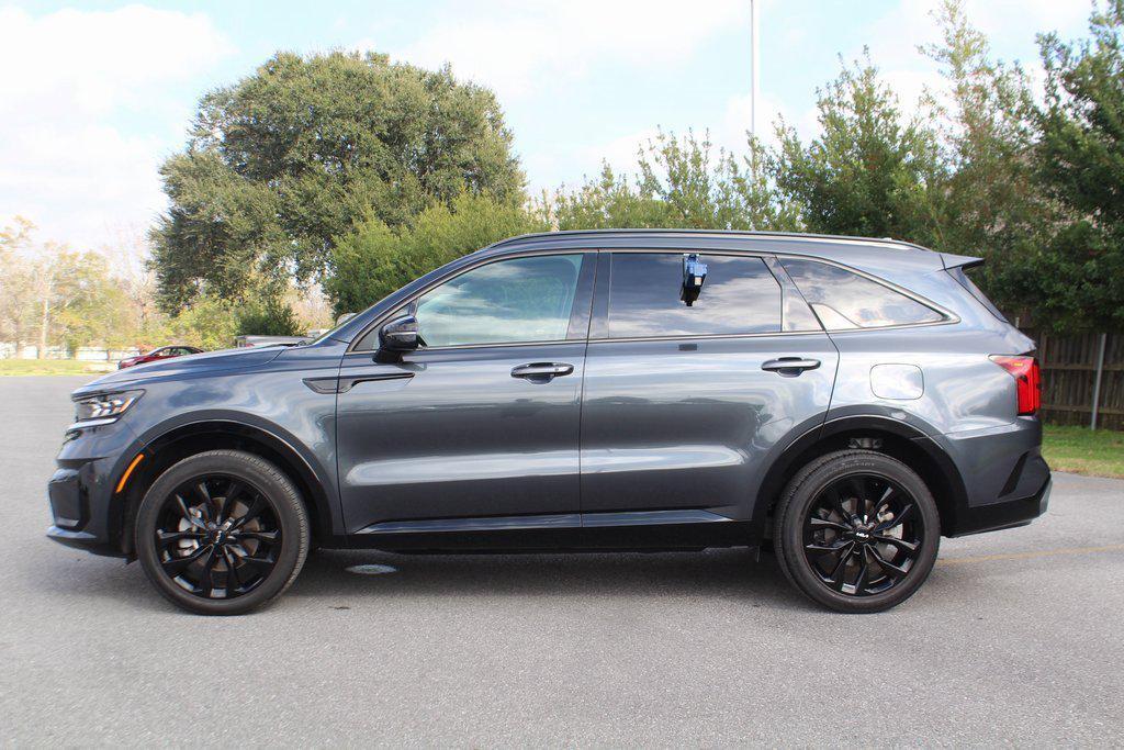 used 2023 Kia Sorento car, priced at $31,995