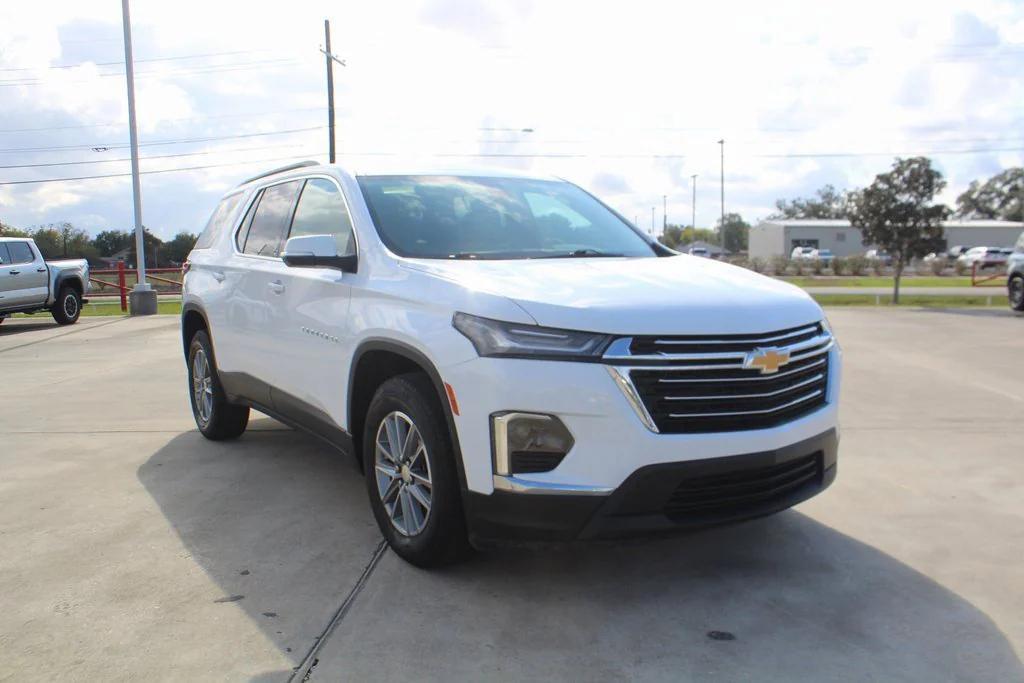 used 2022 Chevrolet Traverse car, priced at $28,545