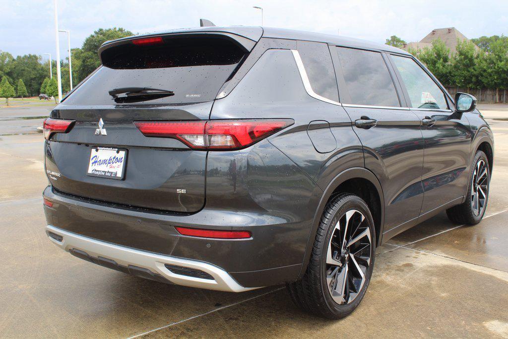 used 2024 Mitsubishi Outlander car, priced at $24,500