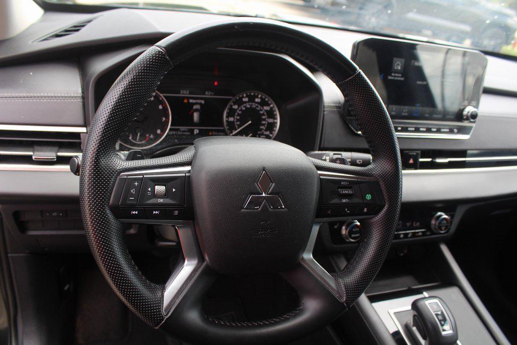 used 2024 Mitsubishi Outlander car, priced at $24,500