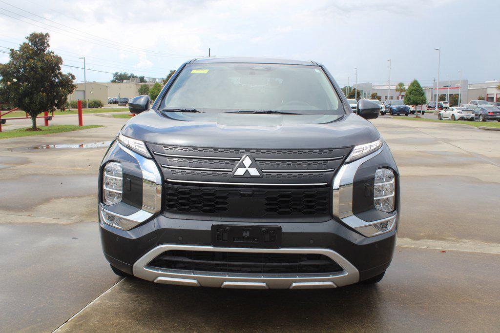 used 2024 Mitsubishi Outlander car, priced at $24,500