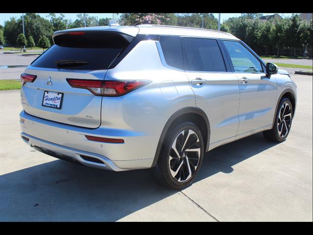 used 2024 Mitsubishi Outlander car, priced at $30,900