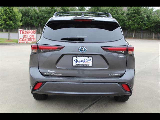 used 2024 Toyota Highlander Hybrid car, priced at $47,600