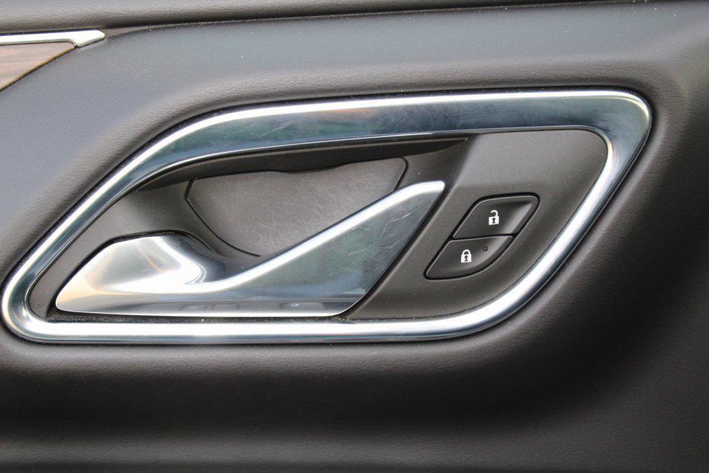 used 2023 Chevrolet Suburban car, priced at $36,995