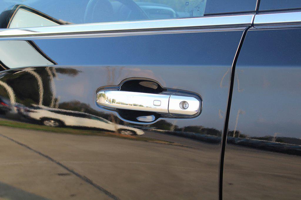 used 2021 GMC Sierra 1500 car, priced at $30,000